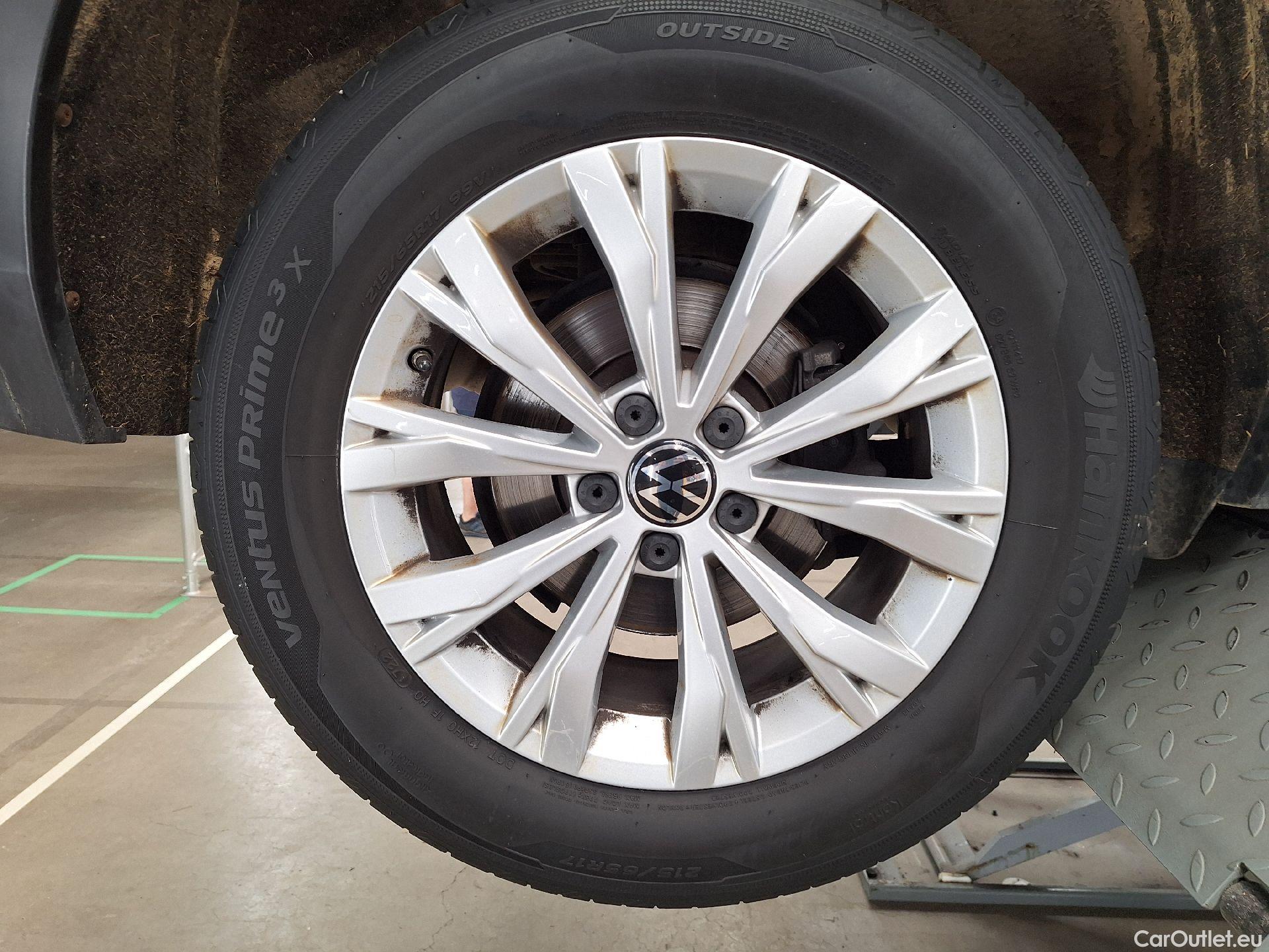  Volkswagen  Tiguan VW,  FL'20, Volkswagen  1.5 TSI 96kW Life 5d #14