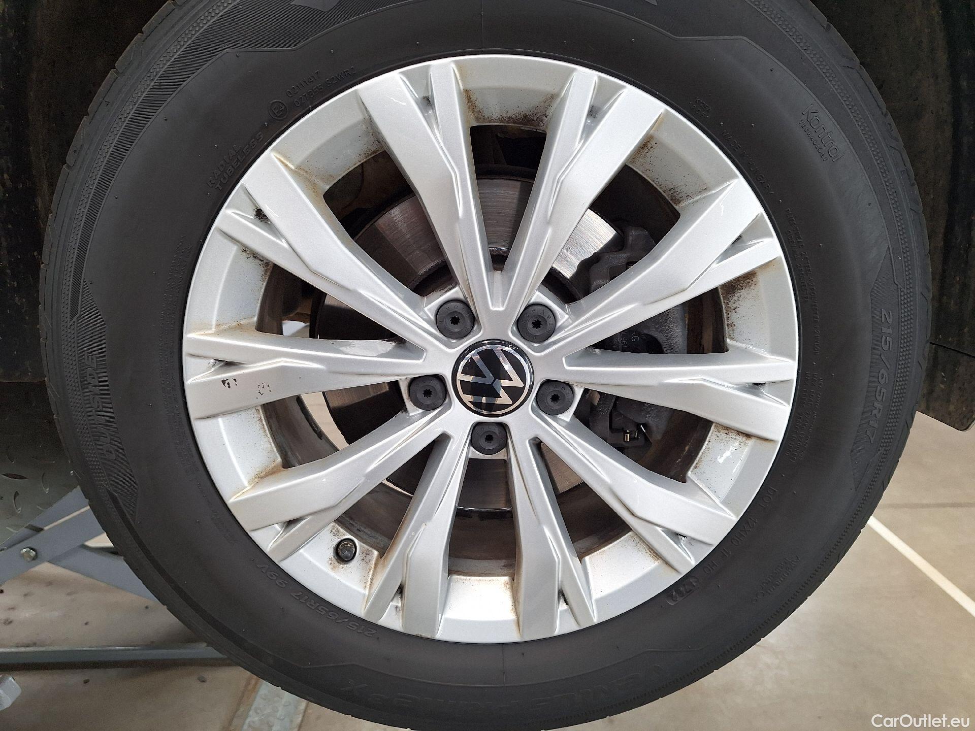  Volkswagen  Tiguan VW,  FL'20, Volkswagen  1.5 TSI 96kW Life 5d #16