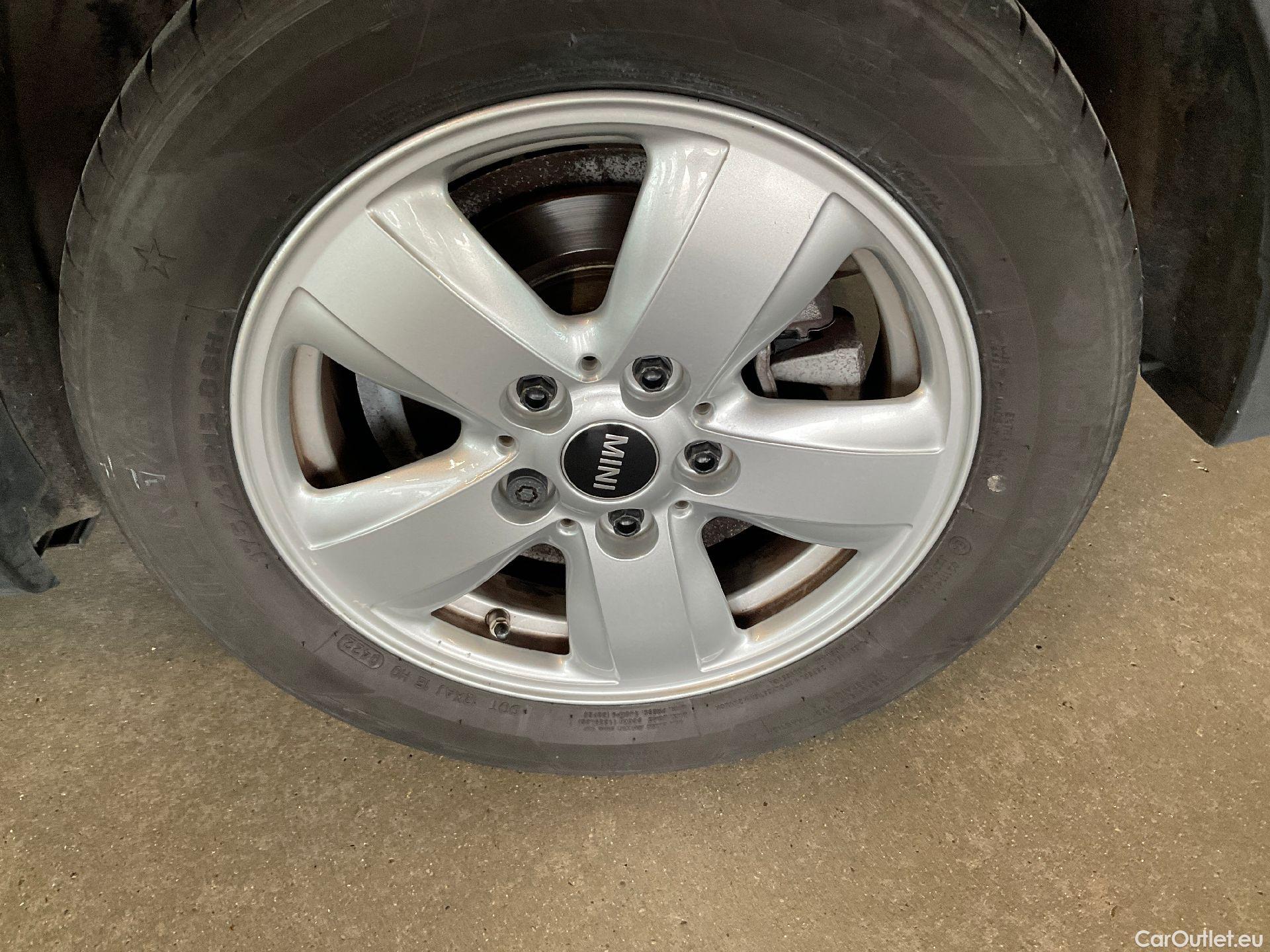  Mini  Cooper MINI, Mini 5d '14, Mini 5 door One Aut. 5d #20