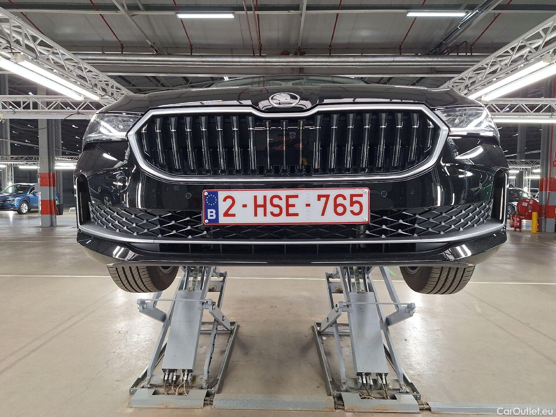  Skoda  Superb Skoda,  Comb '24 PHEV,  Co.1.5 PHEV 204 Cor.DSG #44