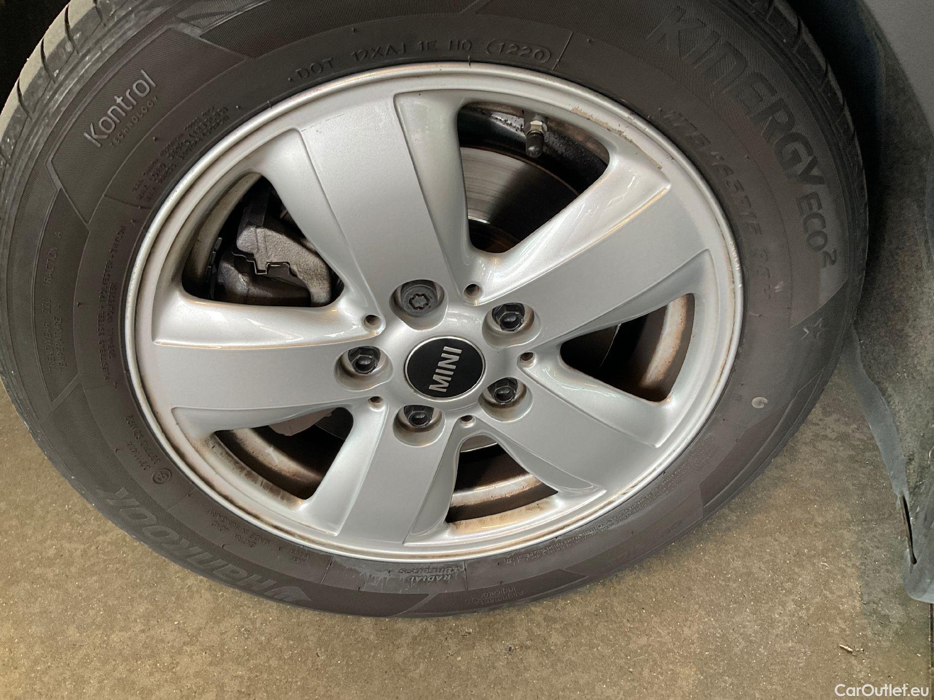  Mini  Cooper MINI, Mini 5d '14, Mini 5 door One Aut. 5d #14