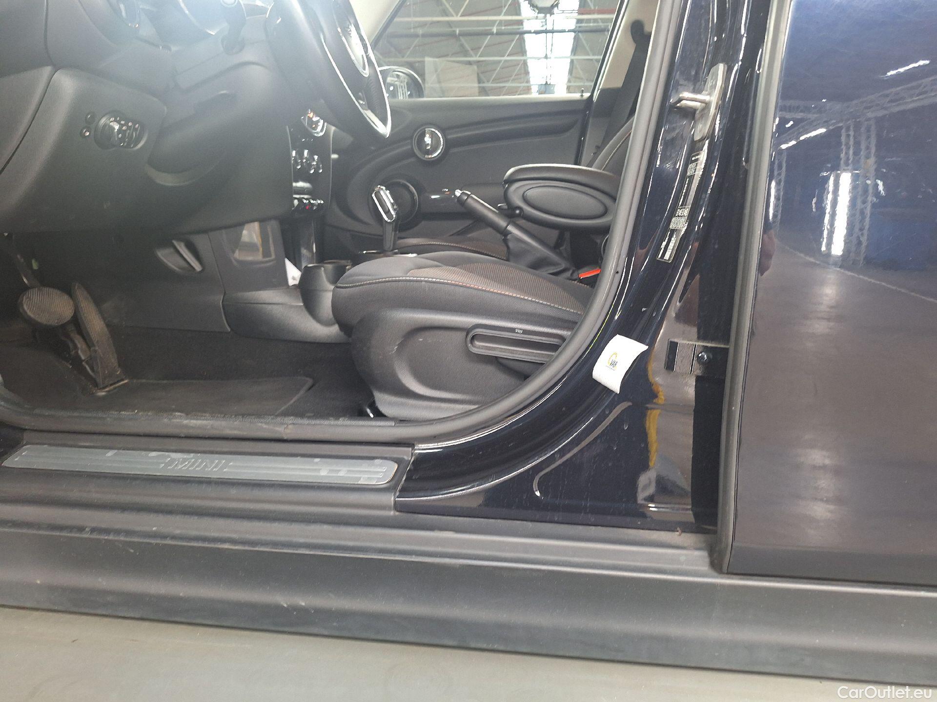  Mini  Cooper MINI, Mini 5d '14, Mini 5 door One Aut. 5d #39