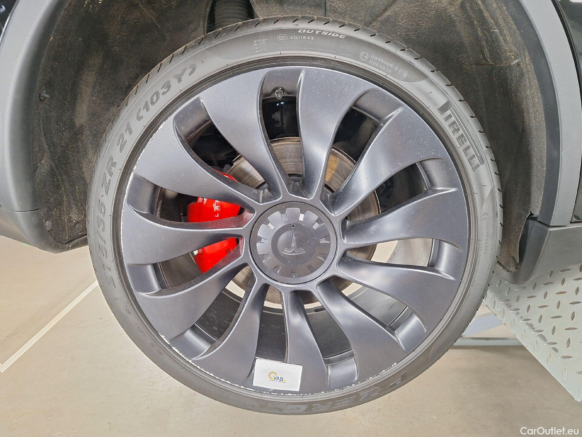  Tesla  Model Y Tesla,  '21 BEV, Tesla  Performance Dual Motor AWD 5d #41