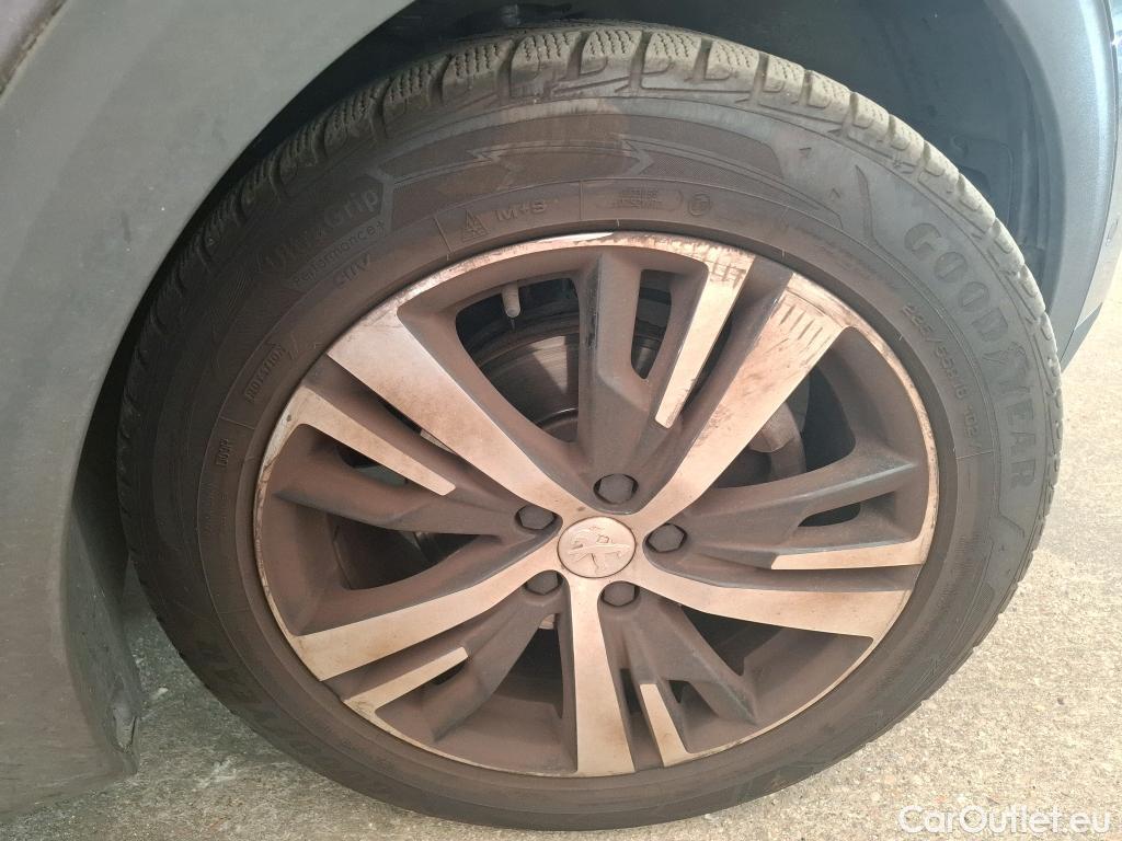  Peugeot  5008  GT 1.2 PureTech 130CV BVM6 7 Sieges E6d #10