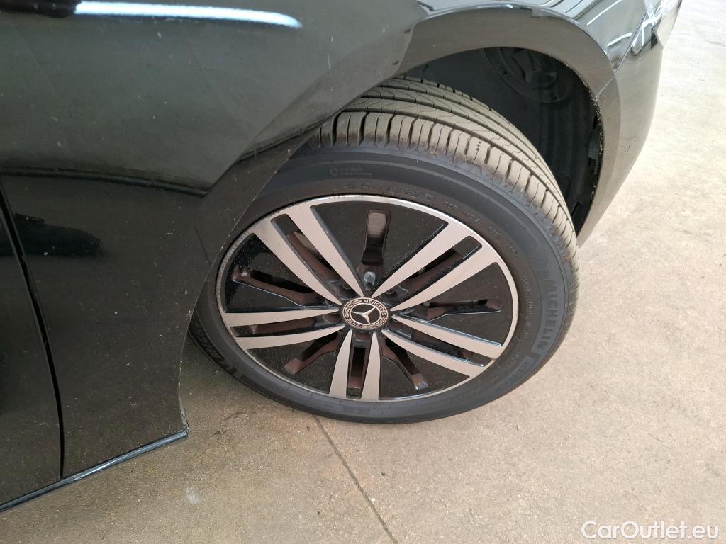  Mercedes  B-Klasse MERCEDES-BENZ Classe B / 2019 / 5P / monospace B 250e Progressive Line Edition #24