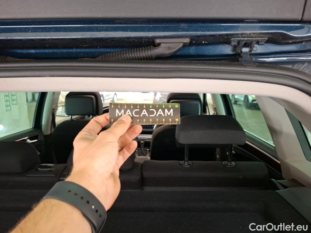  Volkswagen  Tiguan VOLKSWAGEN  / 2020 / 5P / SUV 1.4 eHybrid 245 DSG6 Life Business #28