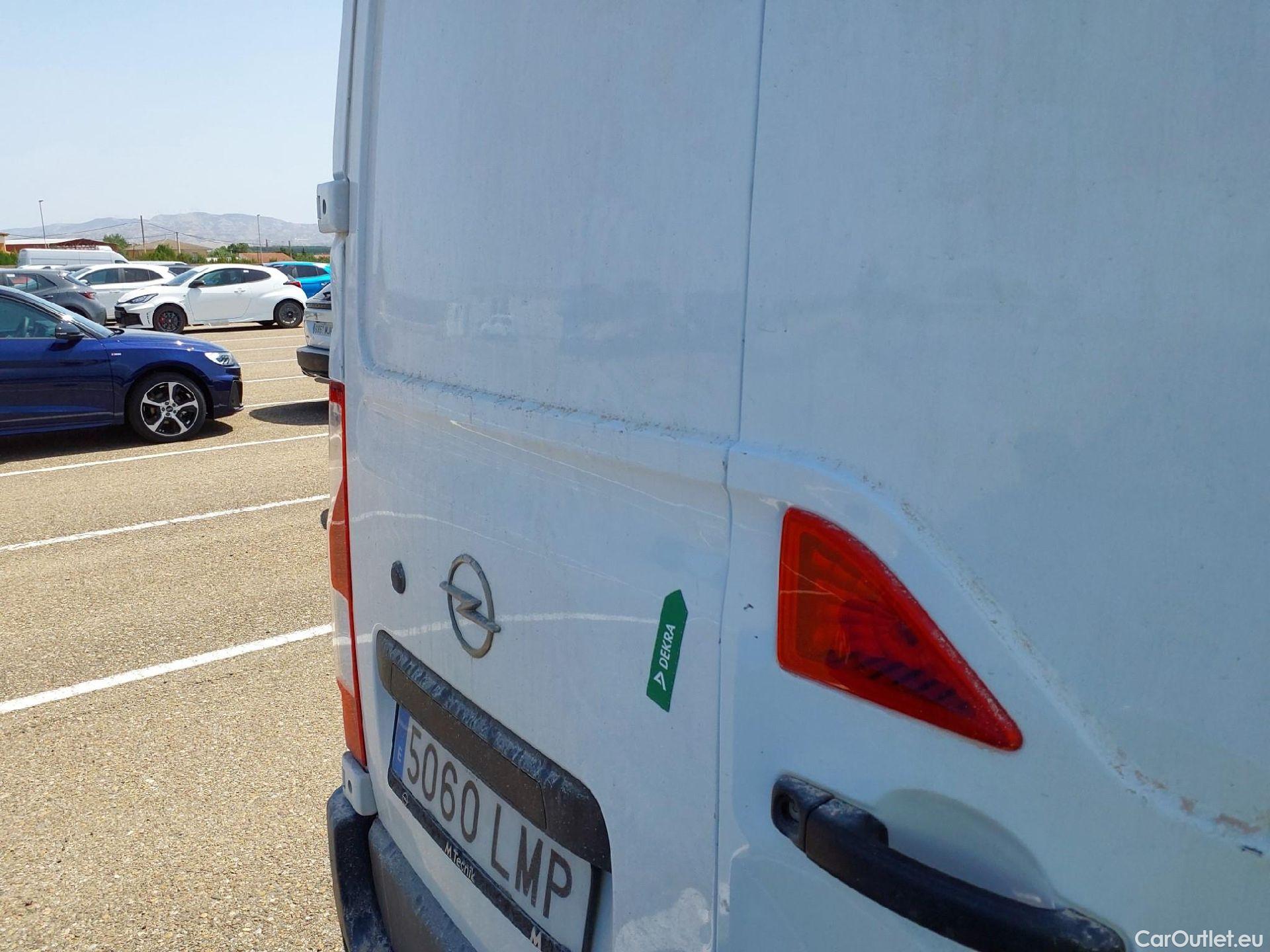  Opel  Movano OPEL  / 2019 / 4P / furgón 2.3 CDTI 99kW (135CV) L2 H2 F 3.5t #37
