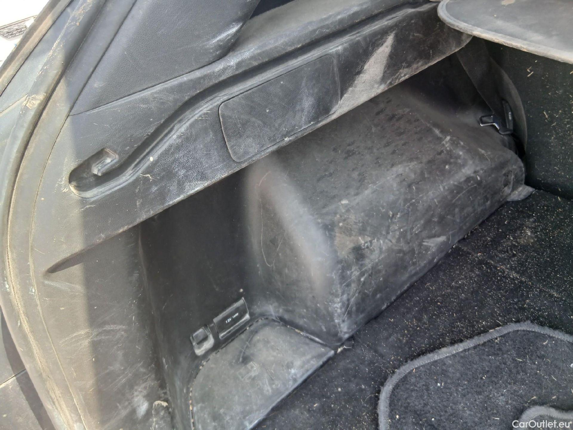  Hyundai  Tucson HYUNDAI  / 2020 / 5P / todoterreno 1.6 TGDI PHEV 195kW Maxx Auto 4X4 #42