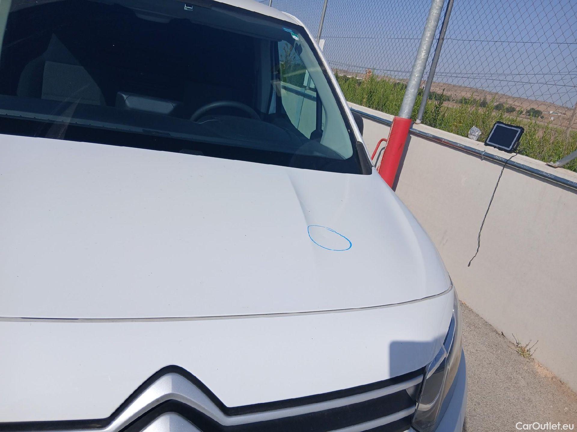  Citroen  Berlingo CITROEN  / 2018 / 4P / furgón derivado de turismo Talla M BlueHDi 100 #11