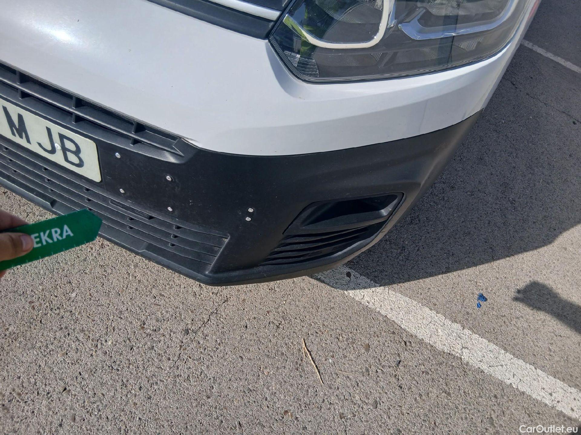  Citroen  Berlingo CITROEN  / 2018 / 4P / furgón derivado de turismo Talla M BlueHDi 100 #8