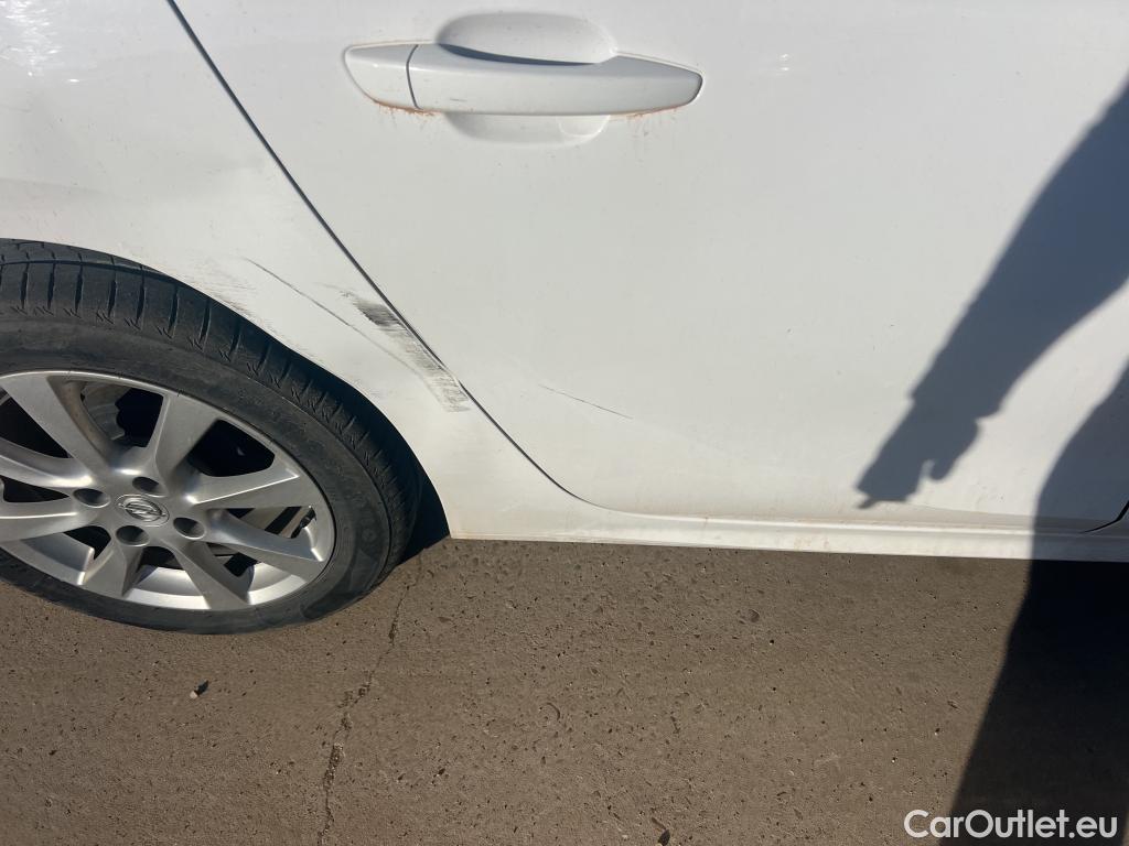  Opel  Corsa OPEL  / 2019 / 5P / berlina con portón 1.2 XEL 55kW (75CV) Edition #19