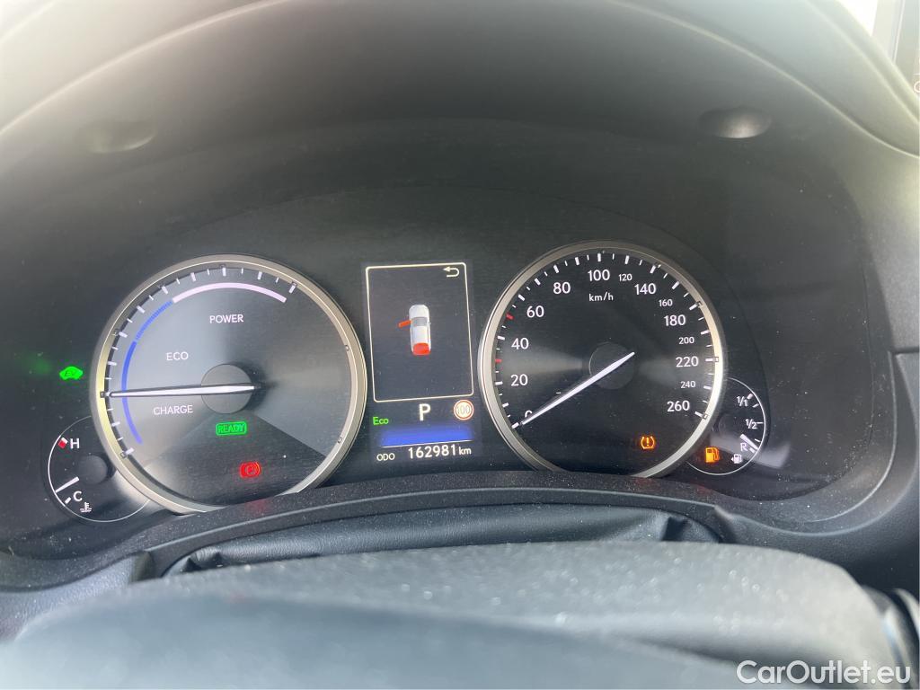  Lexus  NX LEXUS  / 2017 / 5P / todoterreno 2.5 300h Business Navigation 2WD #46