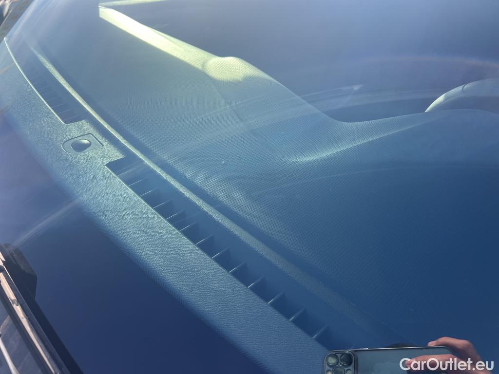  Opel  Corsa OPEL  / 2019 / 5P / berlina con portón 1.2 XEL 55kW (75CV) Edition #1