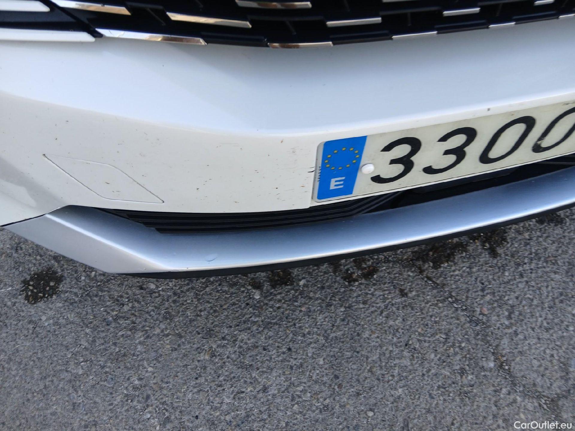  Peugeot  3008 PEUGEOT  / 2020 / 5P / todoterreno 1.5 BlueHDi 96kW (130CV) S&S Allure Pack #2