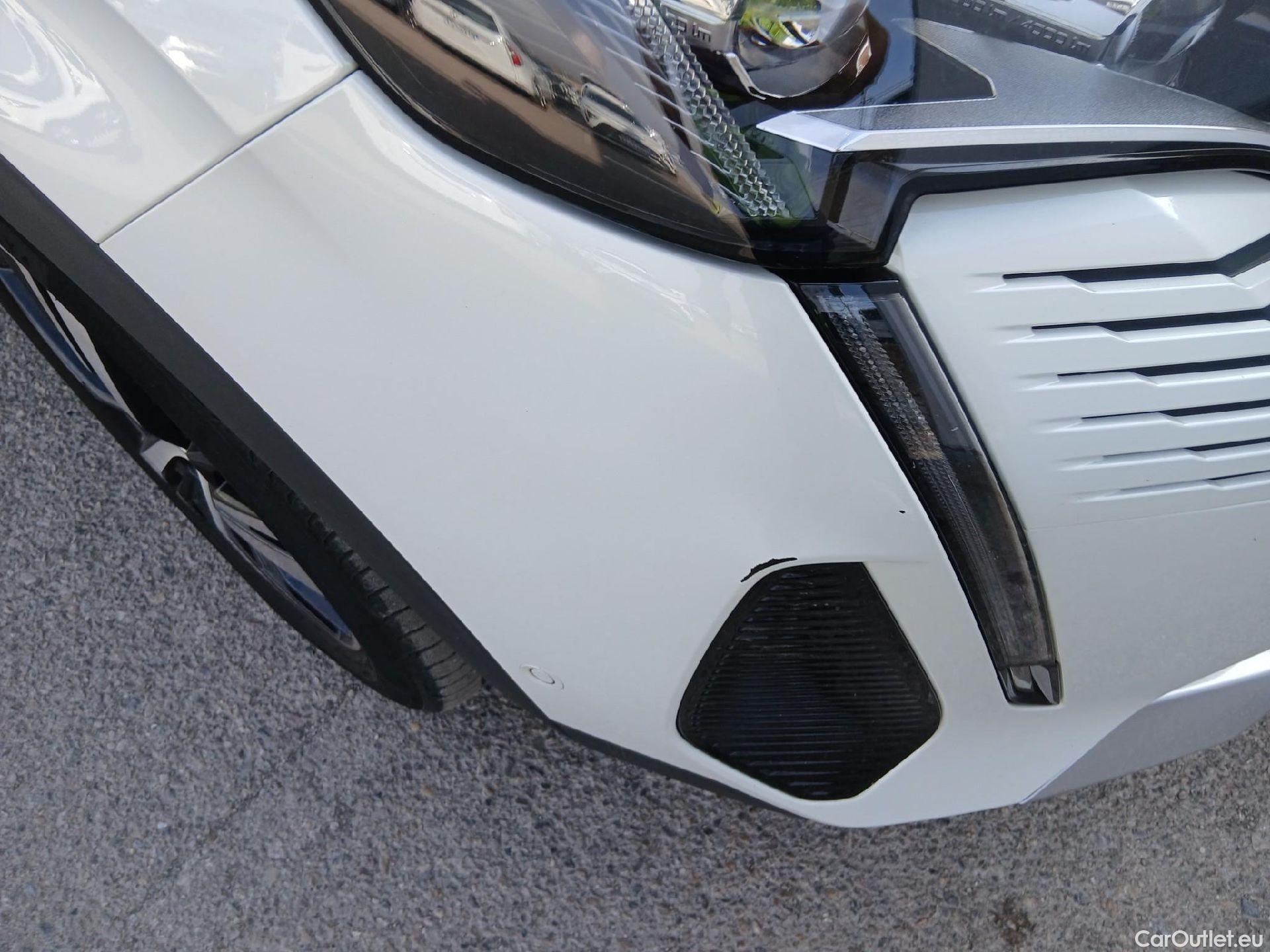  Peugeot  3008 PEUGEOT  / 2020 / 5P / todoterreno 1.5 BlueHDi 96kW S&S GT EAT8 #1