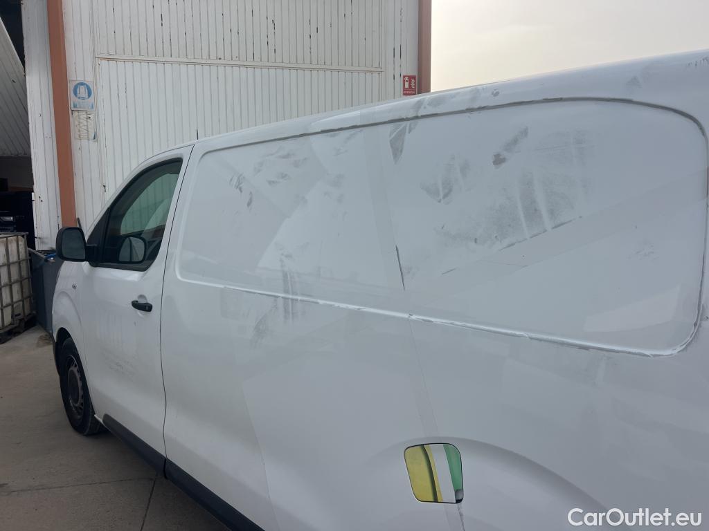  Toyota  Proace TOYOTA  / 2020 / 4P / furgón 2.0D 145CV VX 1PL 2PT L1 #20