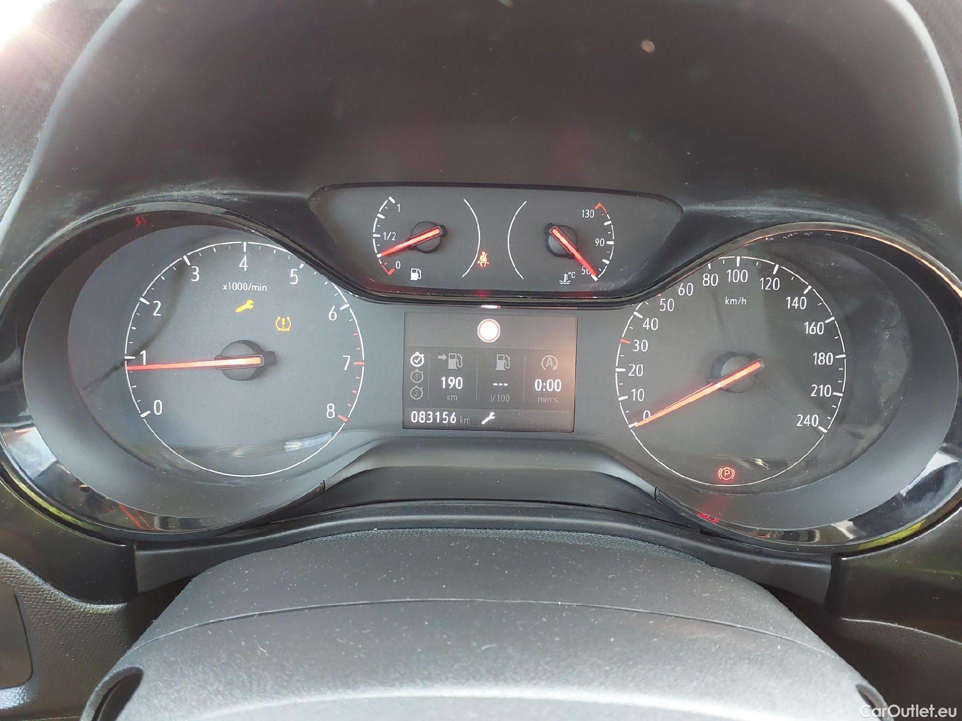  Opel  Corsa OPEL  / 2019 / 5P / berlina con portón 1.5D DT 74kW (100CV) Edition #4