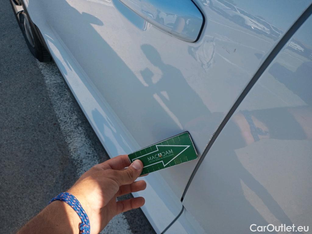  Volvo  XC 40 VOLVO XC40 / 2021 / 5P / todoterreno 1.5 T4 Recharge PHEV Plus Dark Auto #7