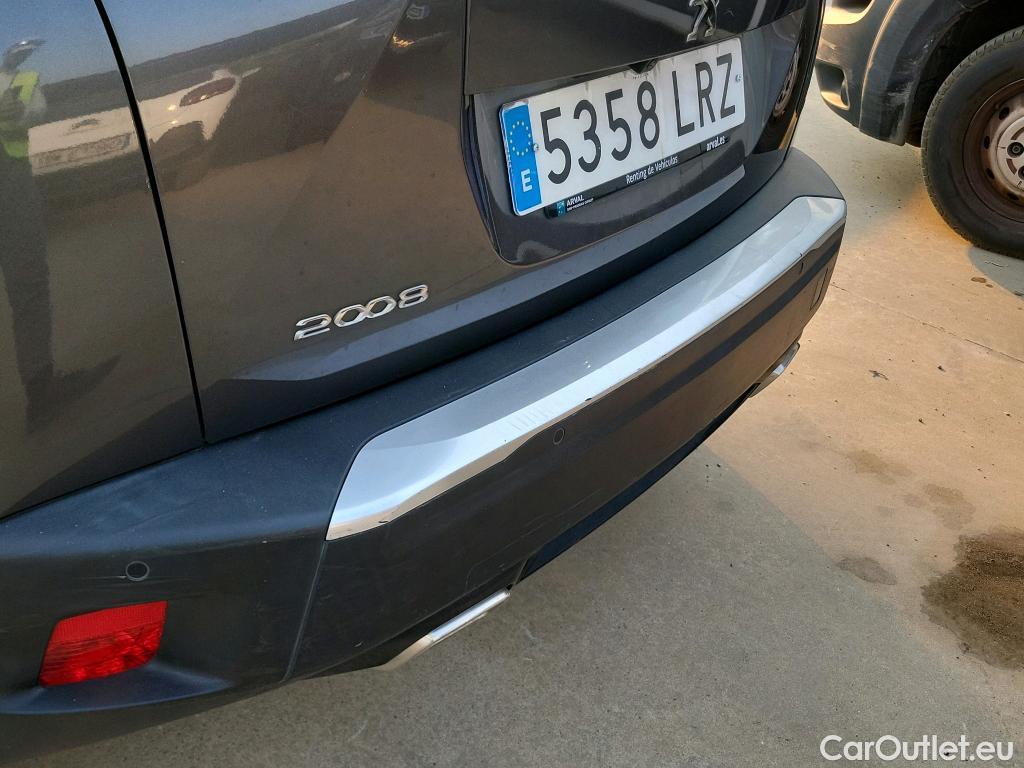  Peugeot  2008 PEUGEOT  / 2019 / 5P / todoterreno Allure Pack Puretech 130 S&S EAT8 (AC2) #16