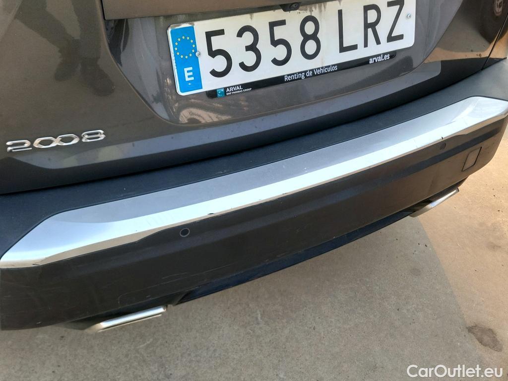  Peugeot  2008 PEUGEOT  / 2019 / 5P / todoterreno Allure Pack Puretech 130 S&S EAT8 (AC2) #38