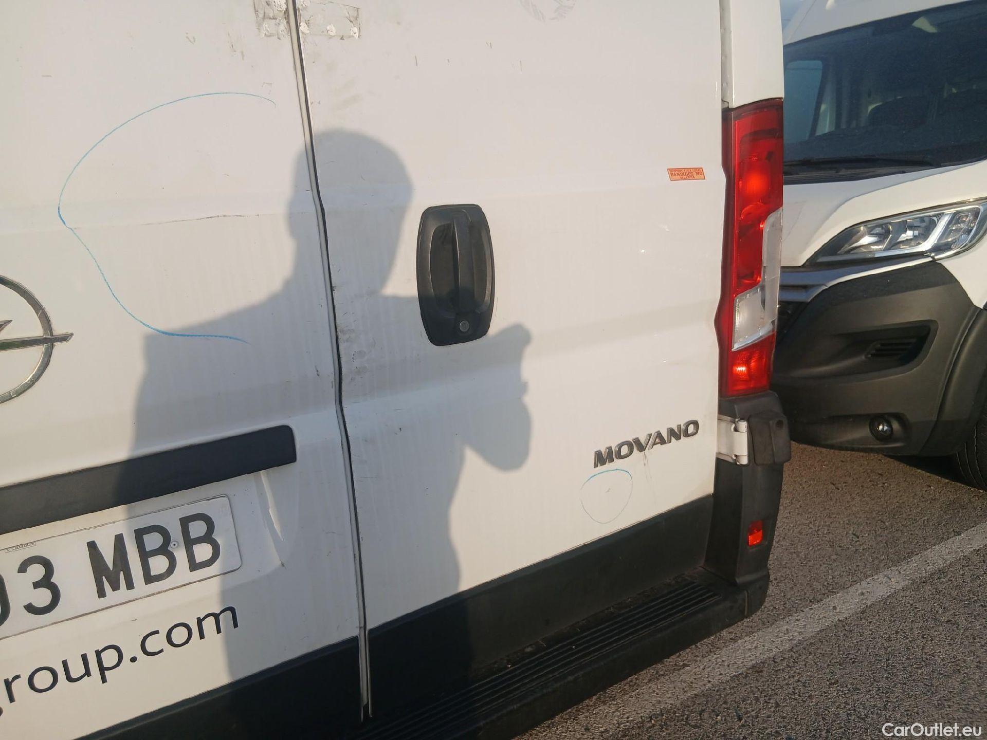  Opel  Movano OPEL  / 2021 / 4P / furgón  Base L2H2 3.5T 2.2 BHDi 88kW #36
