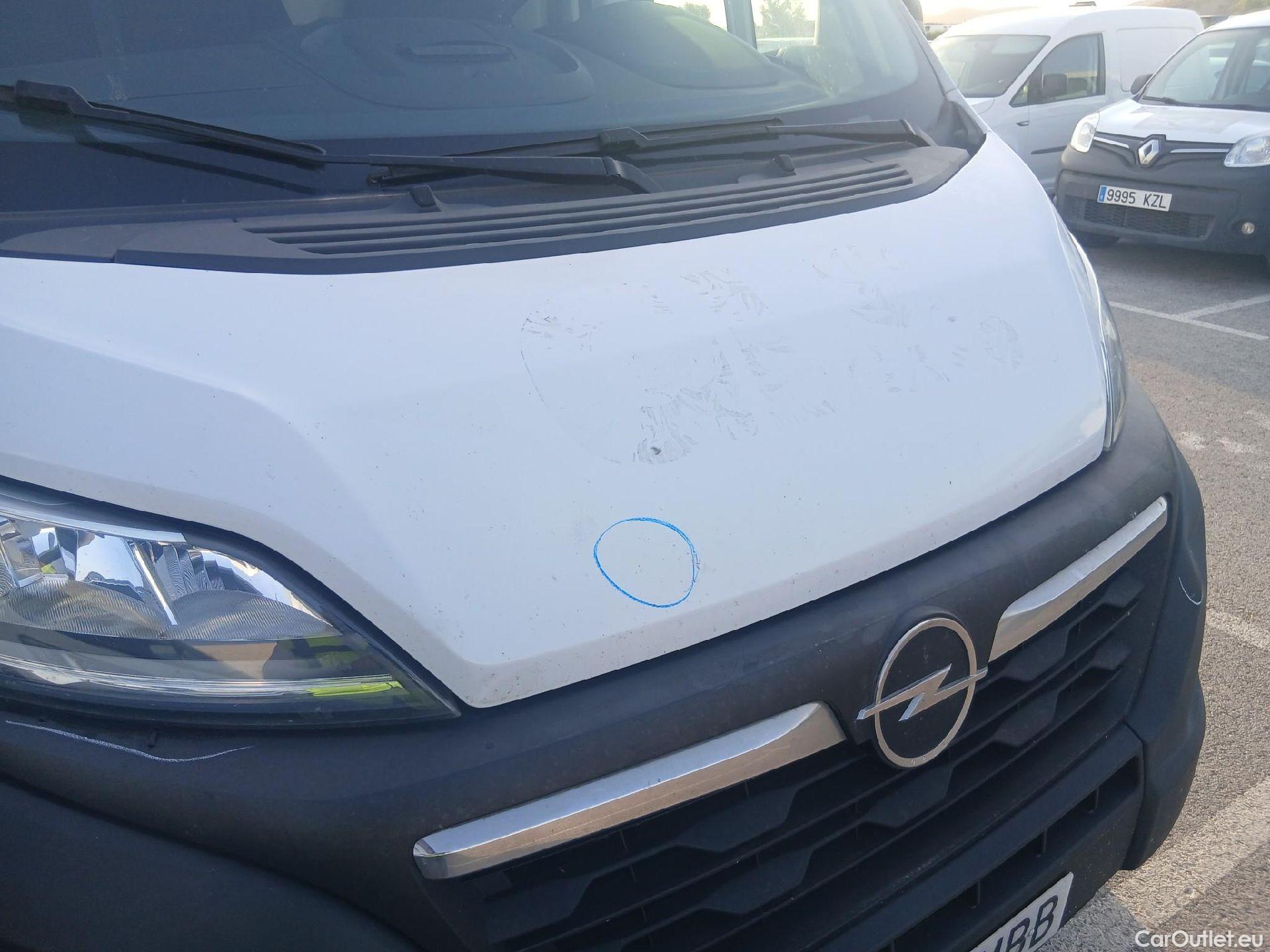  Opel  Movano OPEL  / 2021 / 4P / furgón  Base L2H2 3.5T 2.2 BHDi 88kW #13