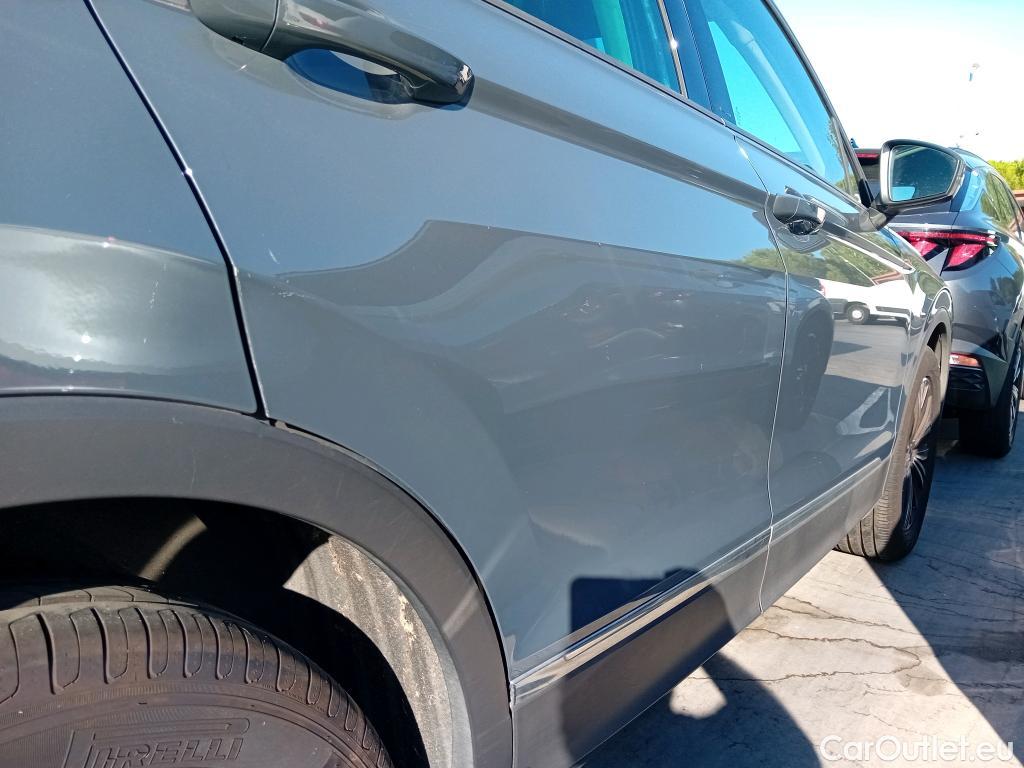  Volkswagen  Tiguan  Life 2.0 TDI 150CV MT6 E6d #3