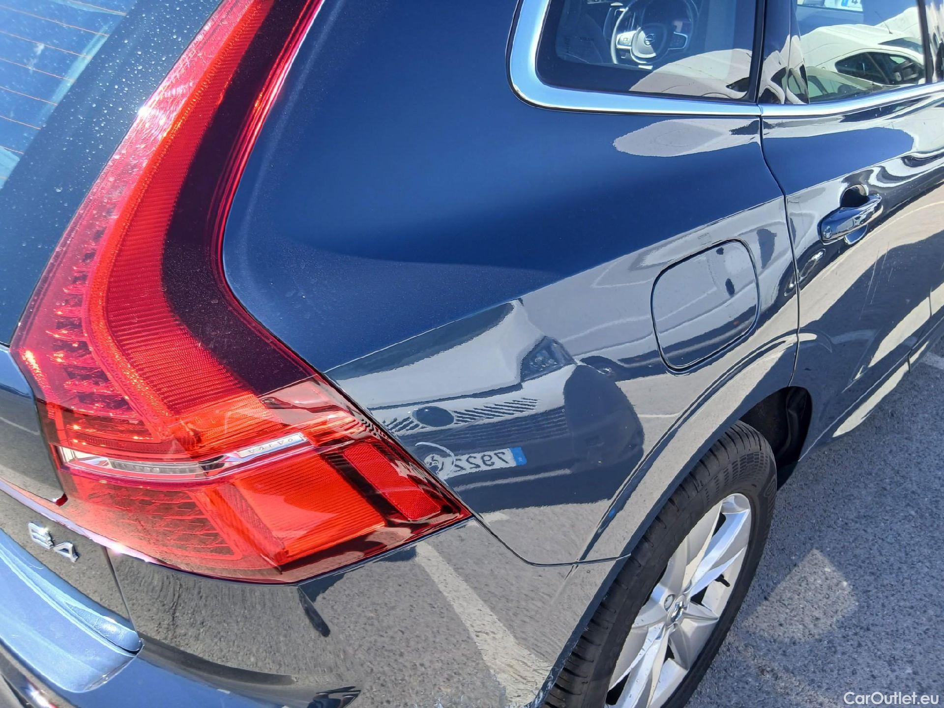  Volvo  XC60 VOLVO  / 2017 / 5P / todoterreno 2.0 B4 D Core Auto #24