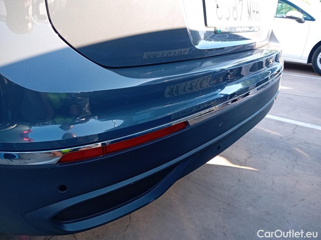  Volkswagen  Tiguan  Life 2.0 TDI 150CV MT6 E6d #11