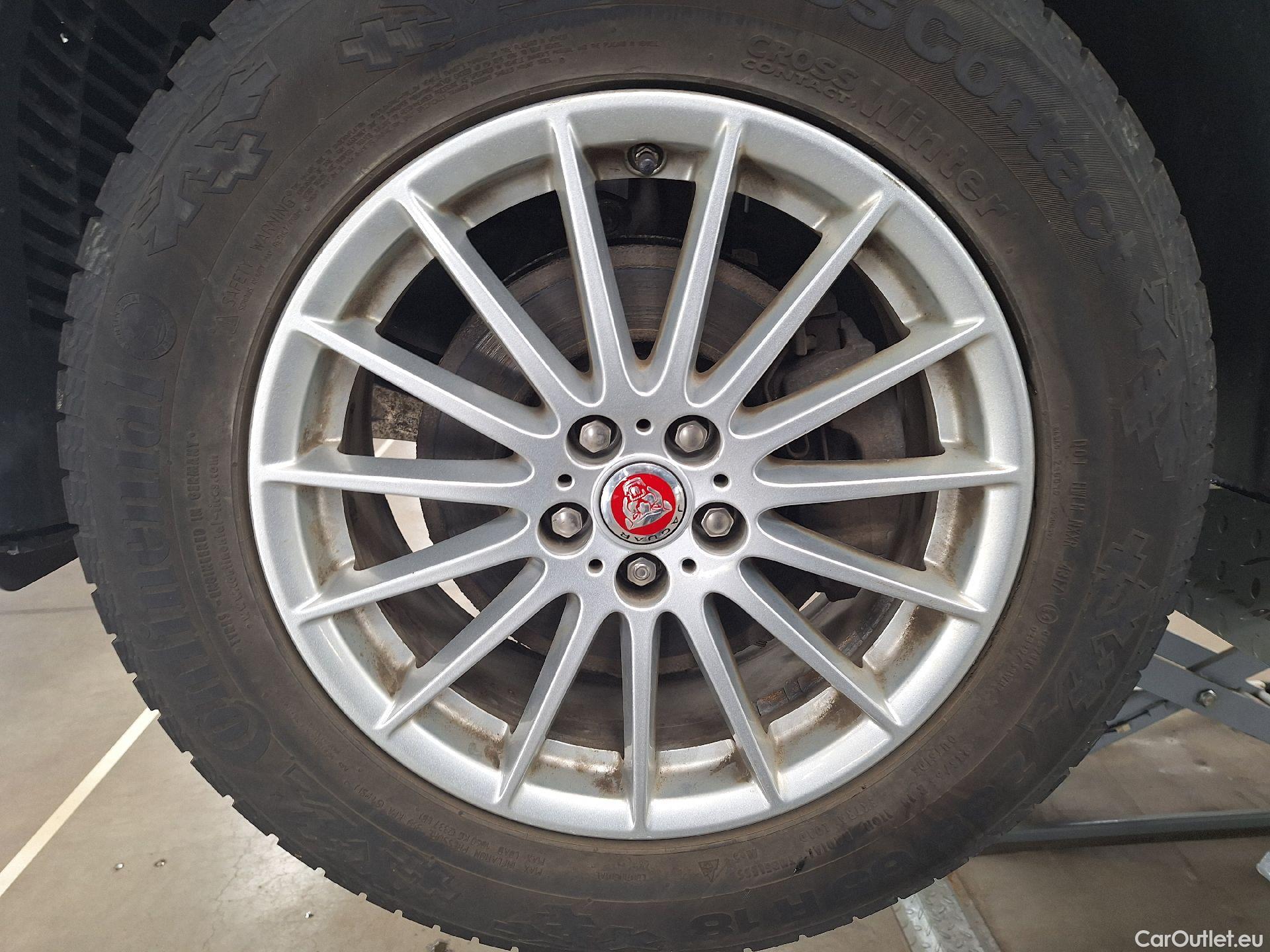  Jaguar  F-PACE Jaguar, , Jaguar  2.0D 132kW Aut. Prestige 5d #23