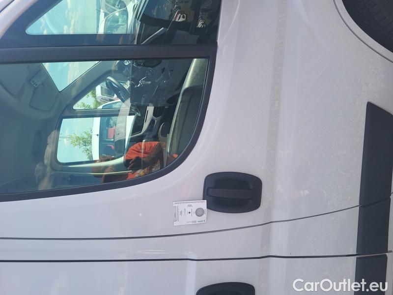  Peugeot  Boxer -LCV-2014 B.2.2HDI 140 3500 L3H2 4d #18