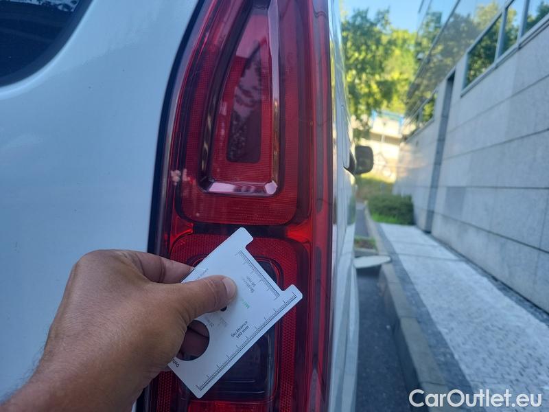 Opel  Combo  Life (E)  (2018) Com.L.1.5D 96 Elegance Plus 5d #6