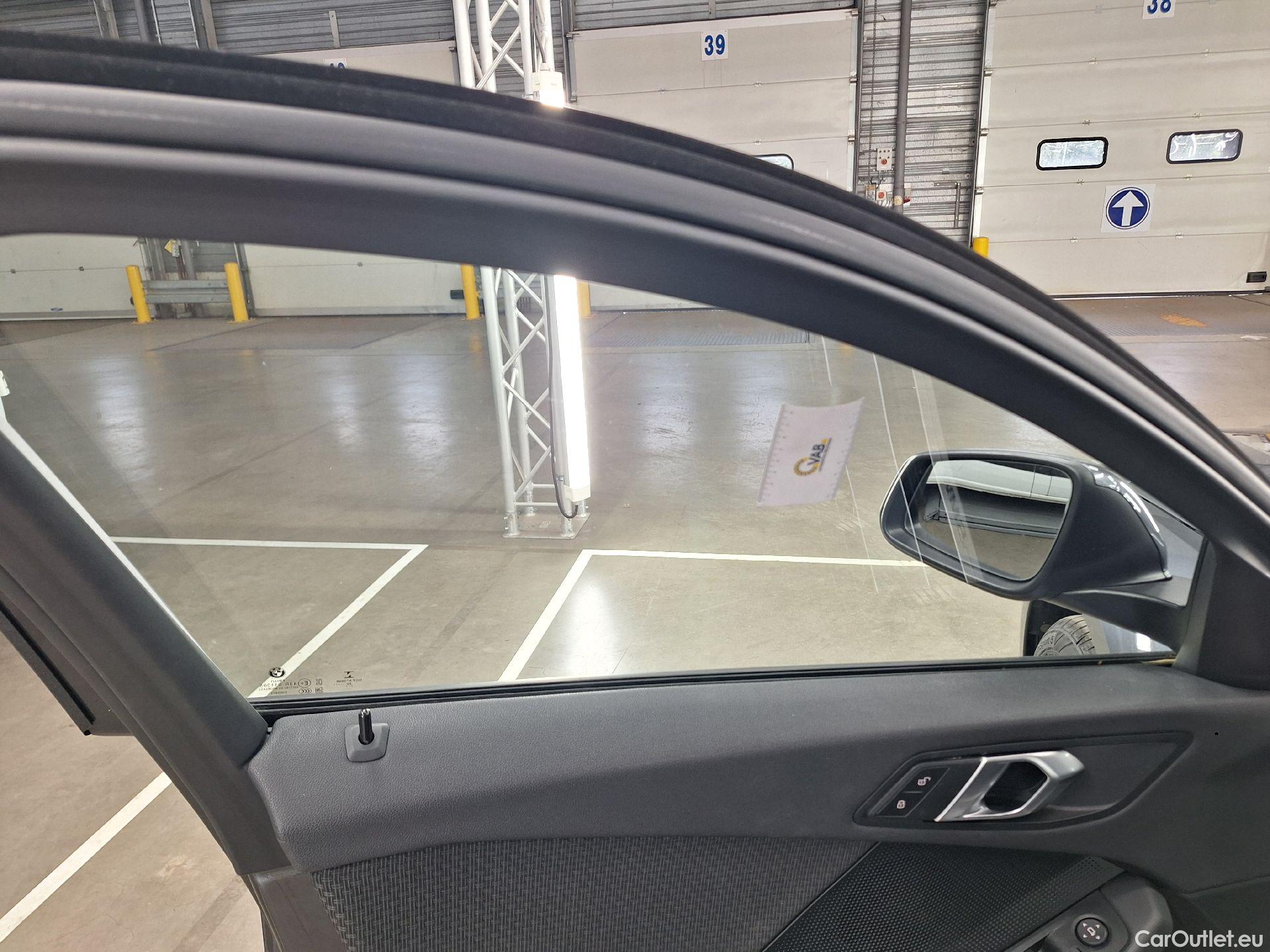  Bmw  Serie 1 BMW, 1-serie '19, BMW 1 Reeks Hatch 116d (85 kW) 5d #15