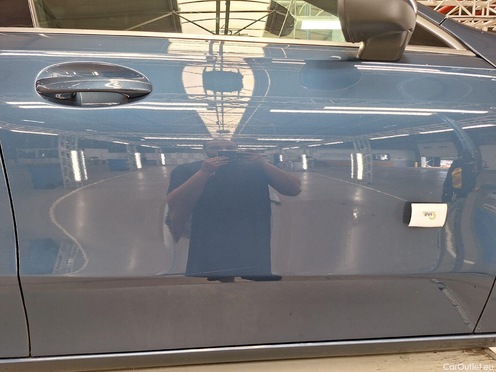  Mercedes  A-Klasse Mercedes, A-Class Berline '18, Mercedes-Benz  Limousine A 250e Business S #27