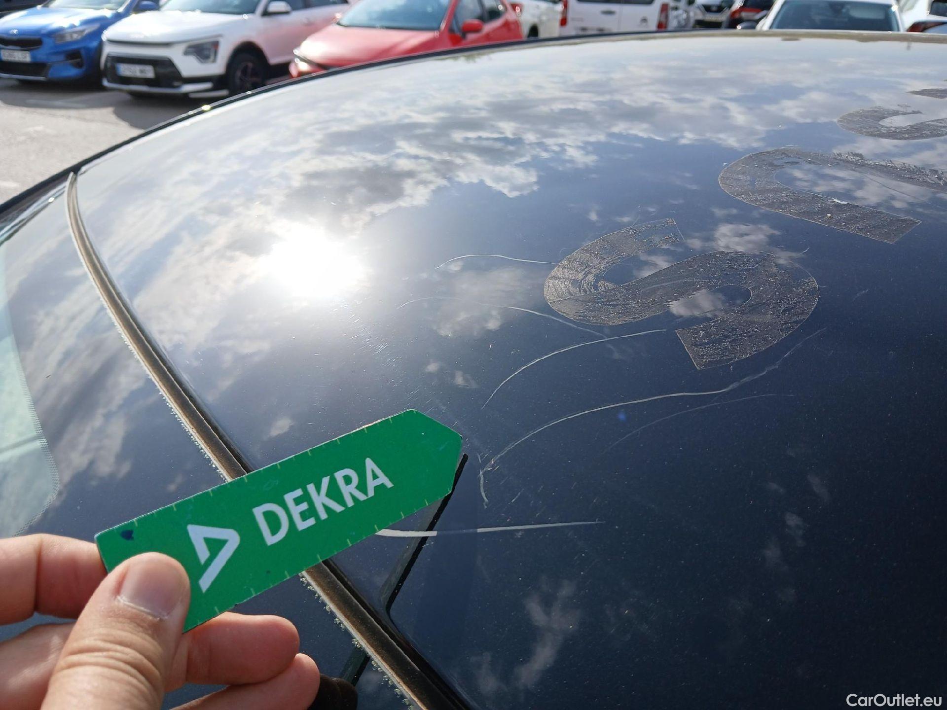  Hyundai  Konna HYUNDAI Kona / 2023 / 5P / todoterreno 1.6 GDI HEV Maxx DCT #4