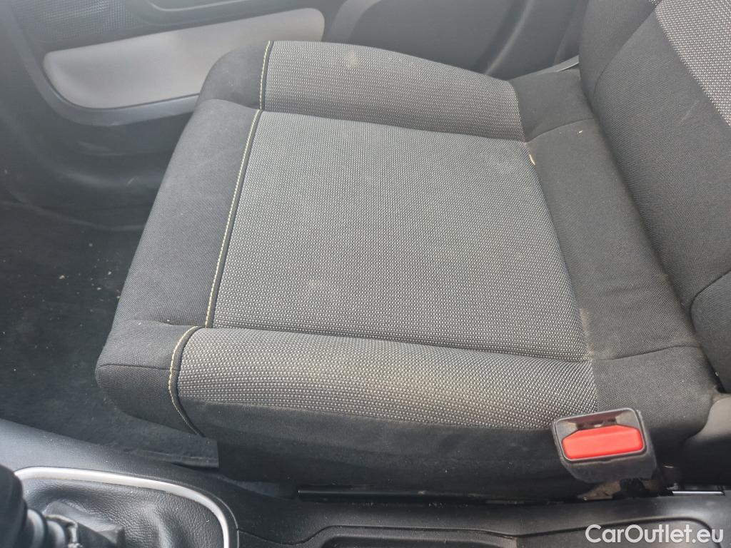  Citroen  C3 CITROEN  / 2020 / 5P / berlina con portón PureTech 81KW (110CV) S&S Feel Pack (AC2) #12