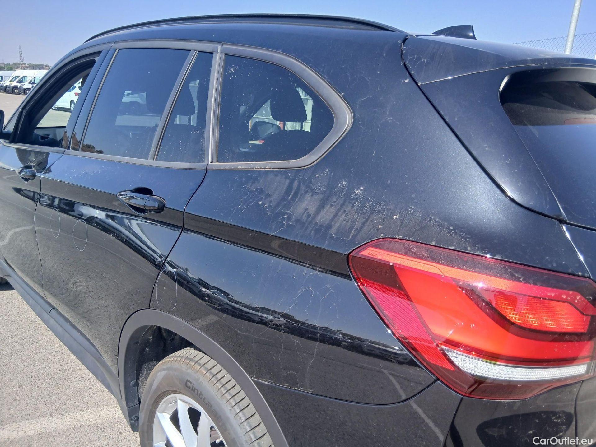  Bmw  X1 BMW  / 2019 / 5P / todoterreno sDrive18dA Corporate (AC3) #19