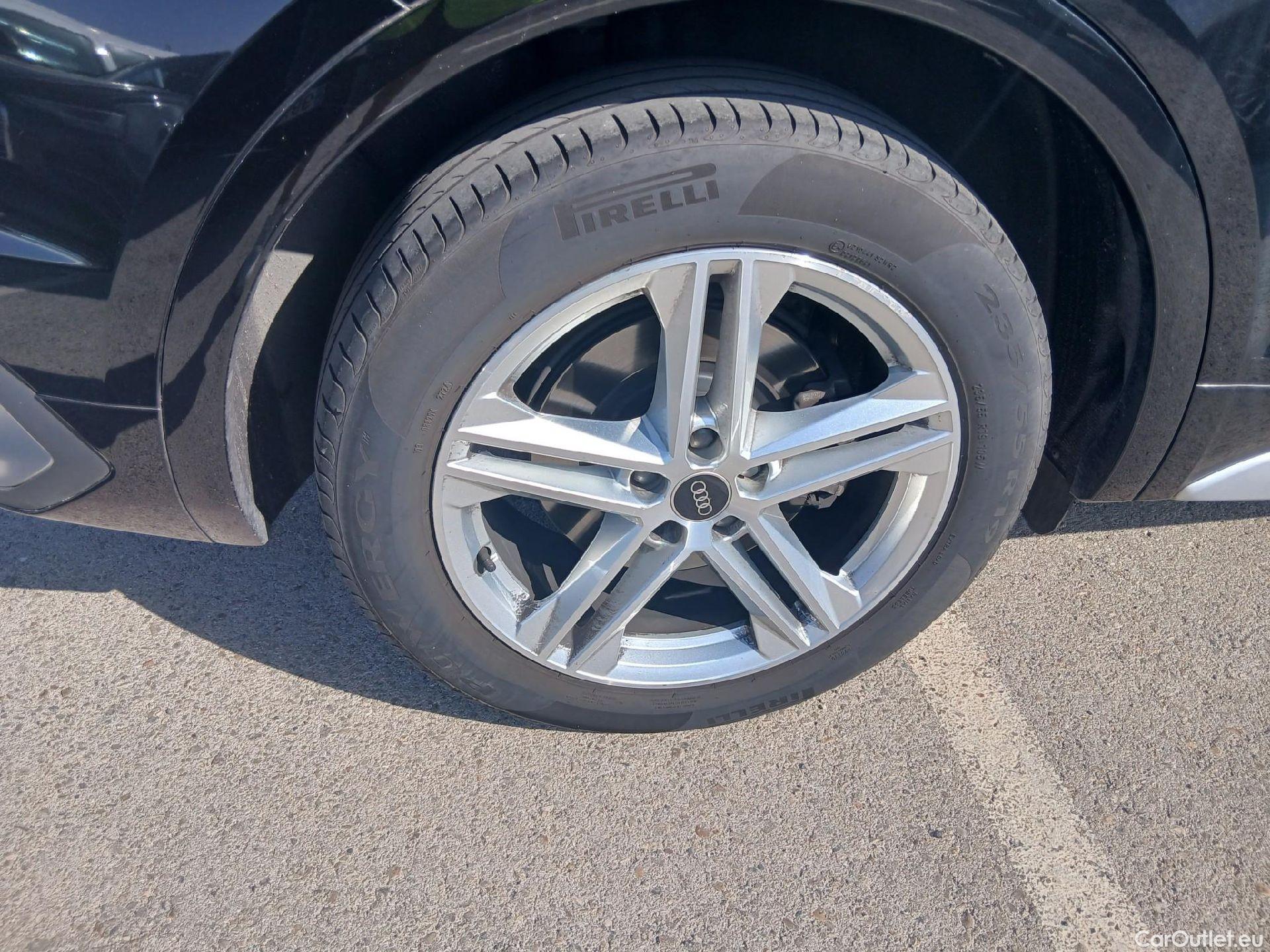  Audi  Q5 AUDI  SPORTBACK / 2020 / 5P / todoterreno S line 35 TDI 120kW S tronic #30