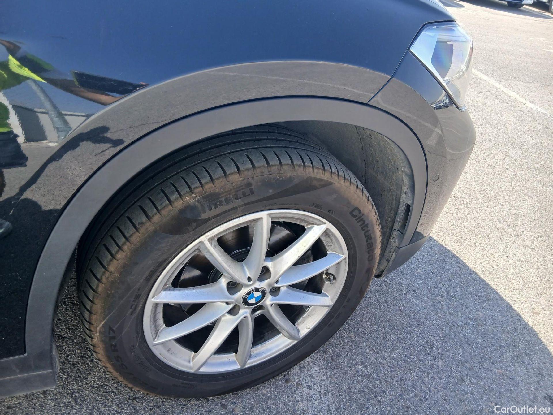  Bmw  X1 BMW  / 2019 / 5P / todoterreno sDrive18dA Corporate (AC3) #43