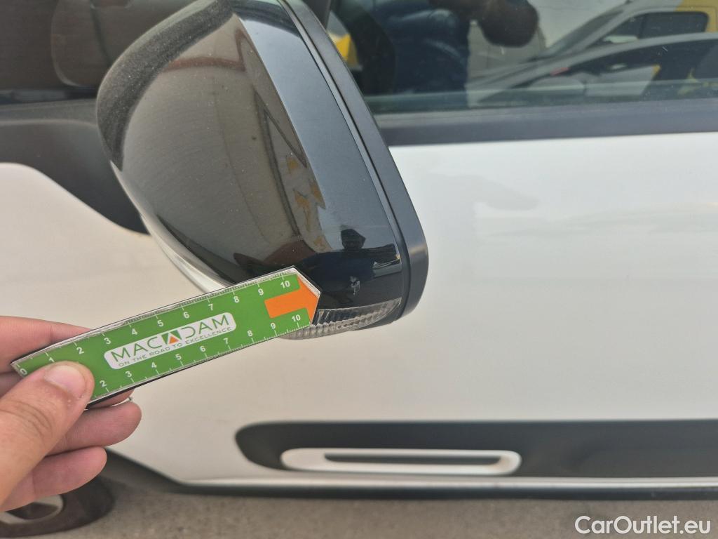  Citroen  C3 CITROEN  / 2020 / 5P / berlina con portón PureTech 81KW (110CV) S&S Feel Pack (AC2) #25