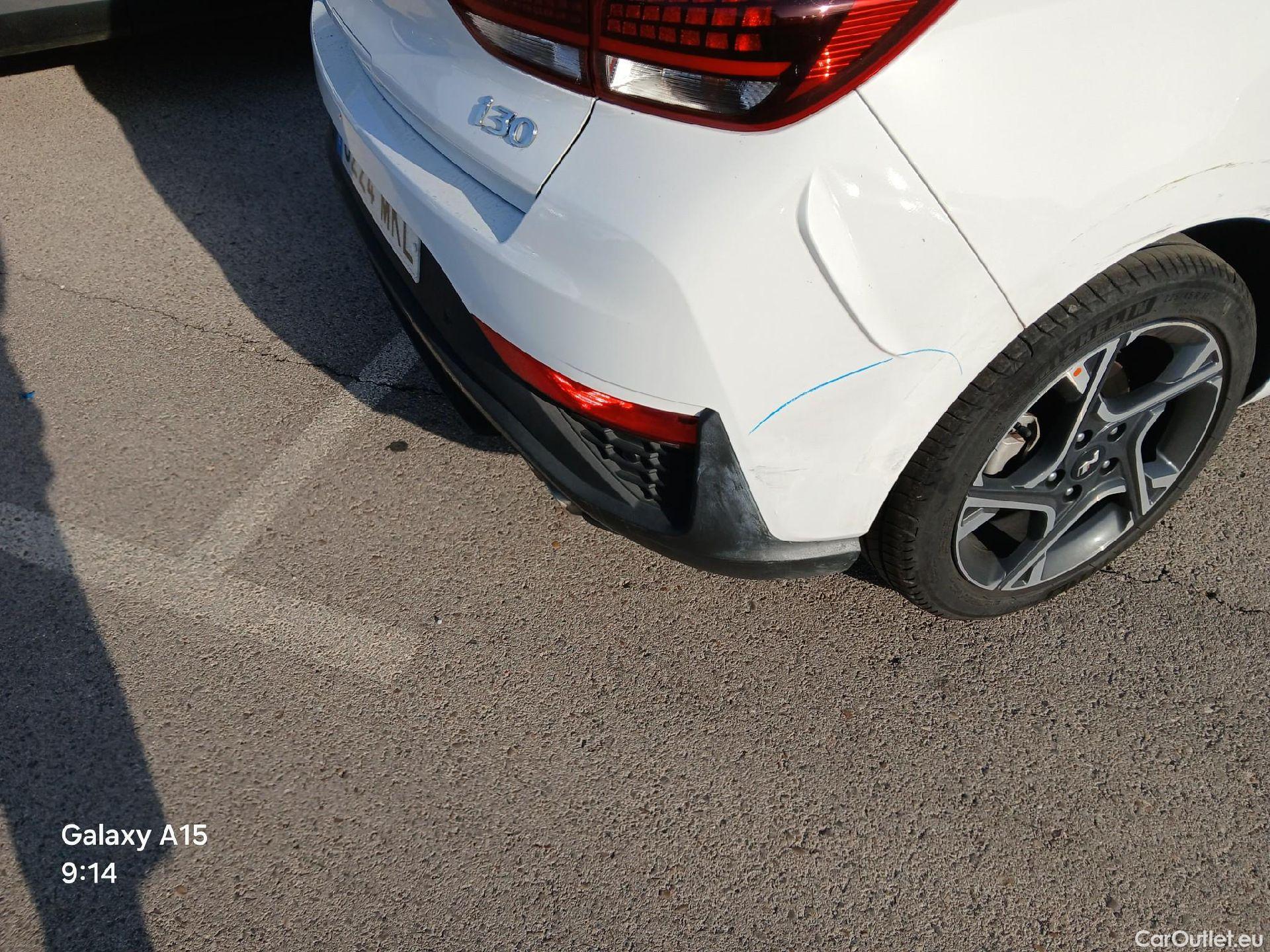  Hyundai  i30 HYUNDAI  / 2020 / 5P / berlina con portón 1.0 TGDI N Line 30 Aniversario #13