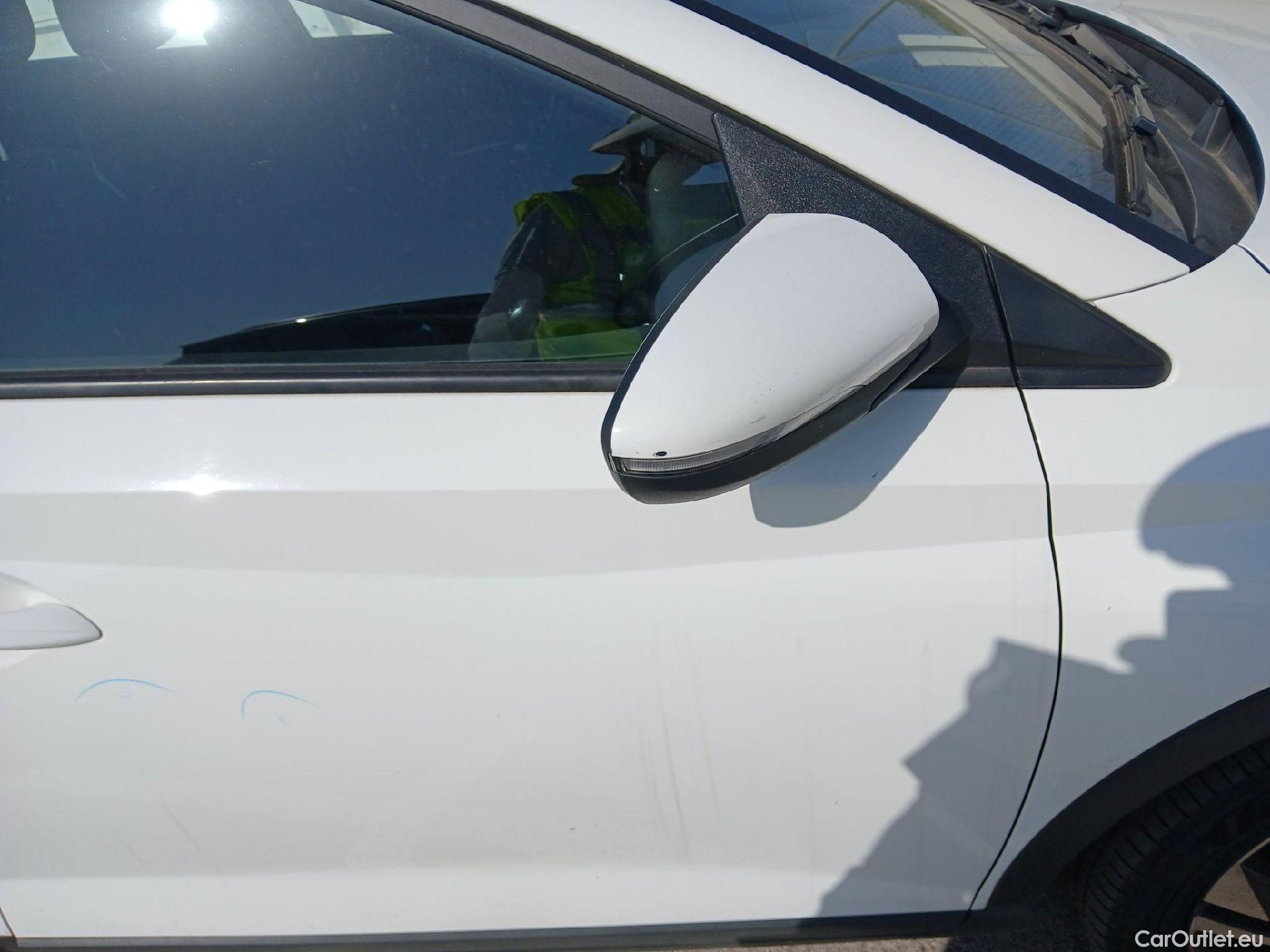  Hyundai  Bayon HYUNDAI  / 2021 / 5P / todoterreno 1.0 TGDI 74kW (100CV) Maxx #35