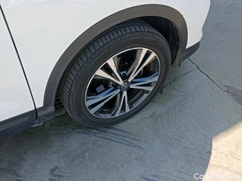 Nissan  Qashqai NISSAN  / 2017 / 5P / todoterreno dCi 150CV (110kW) N-CONNECTA (AC) #1