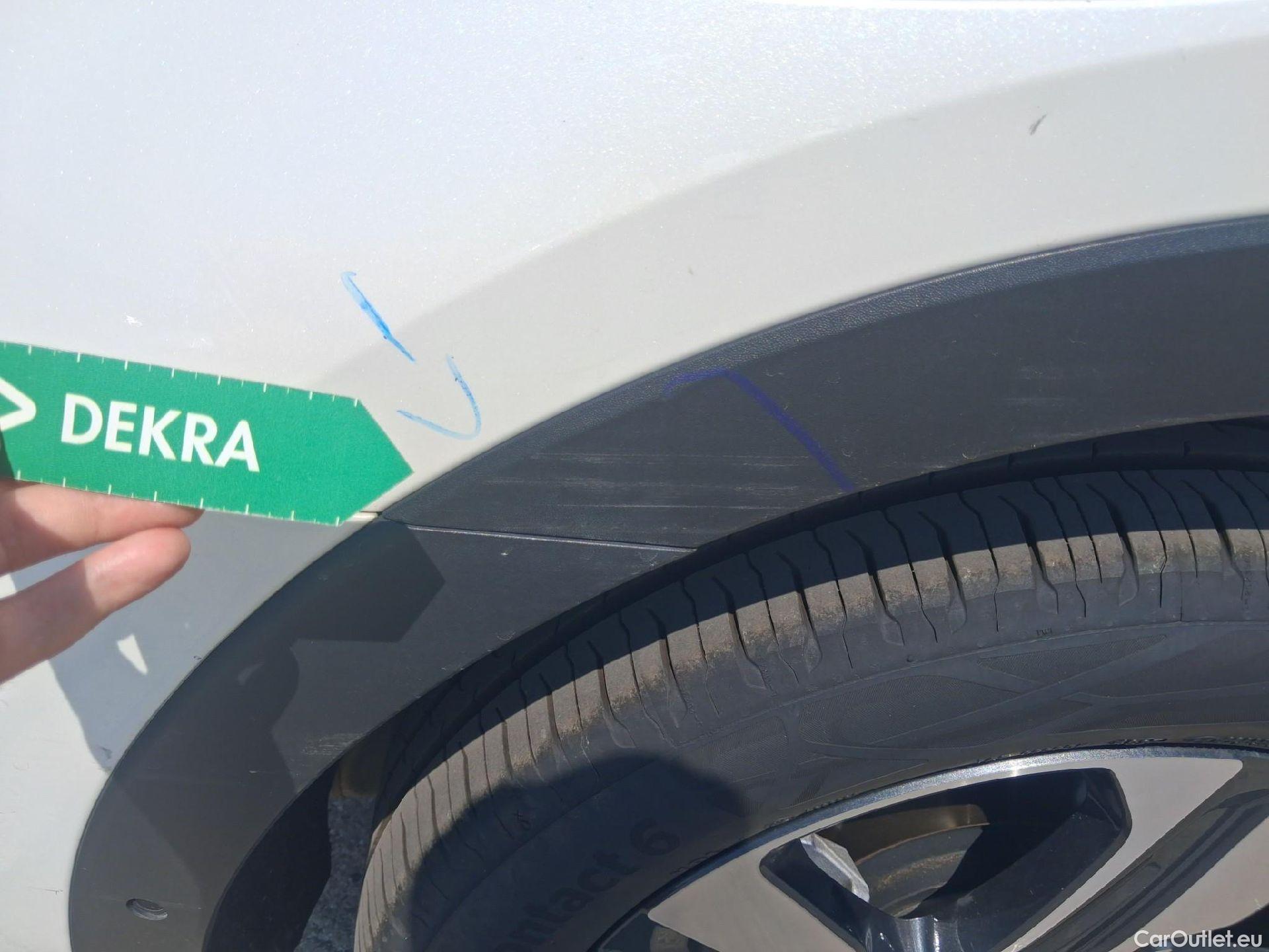  KIA  Sorento KIA  / 2020 / 5P / todoterreno 1.6 T-GDi PHEV Emotion 4x4 7pl P.Luxury #37