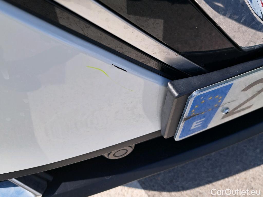  Nissan  Qashqai NISSAN  / 2021 / 5P / todoterreno DIG-T 116kW Xtronic N-Connecta #10