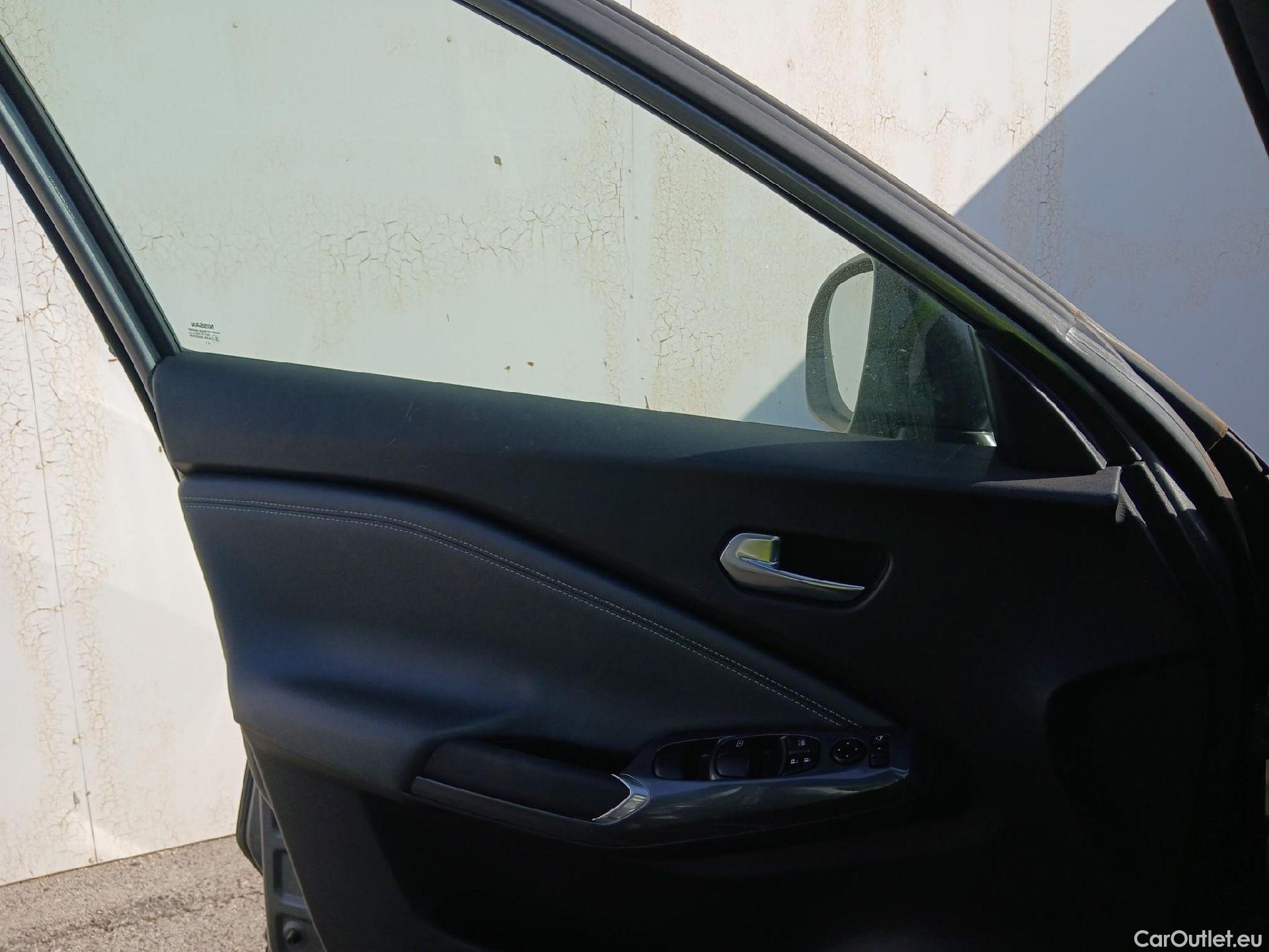  Nissan  Juke NISSAN  / 2019 / 5P / crossover DIG-T 84 kW (114 CV) DCT 7 V N-Connecta (AC2) #8