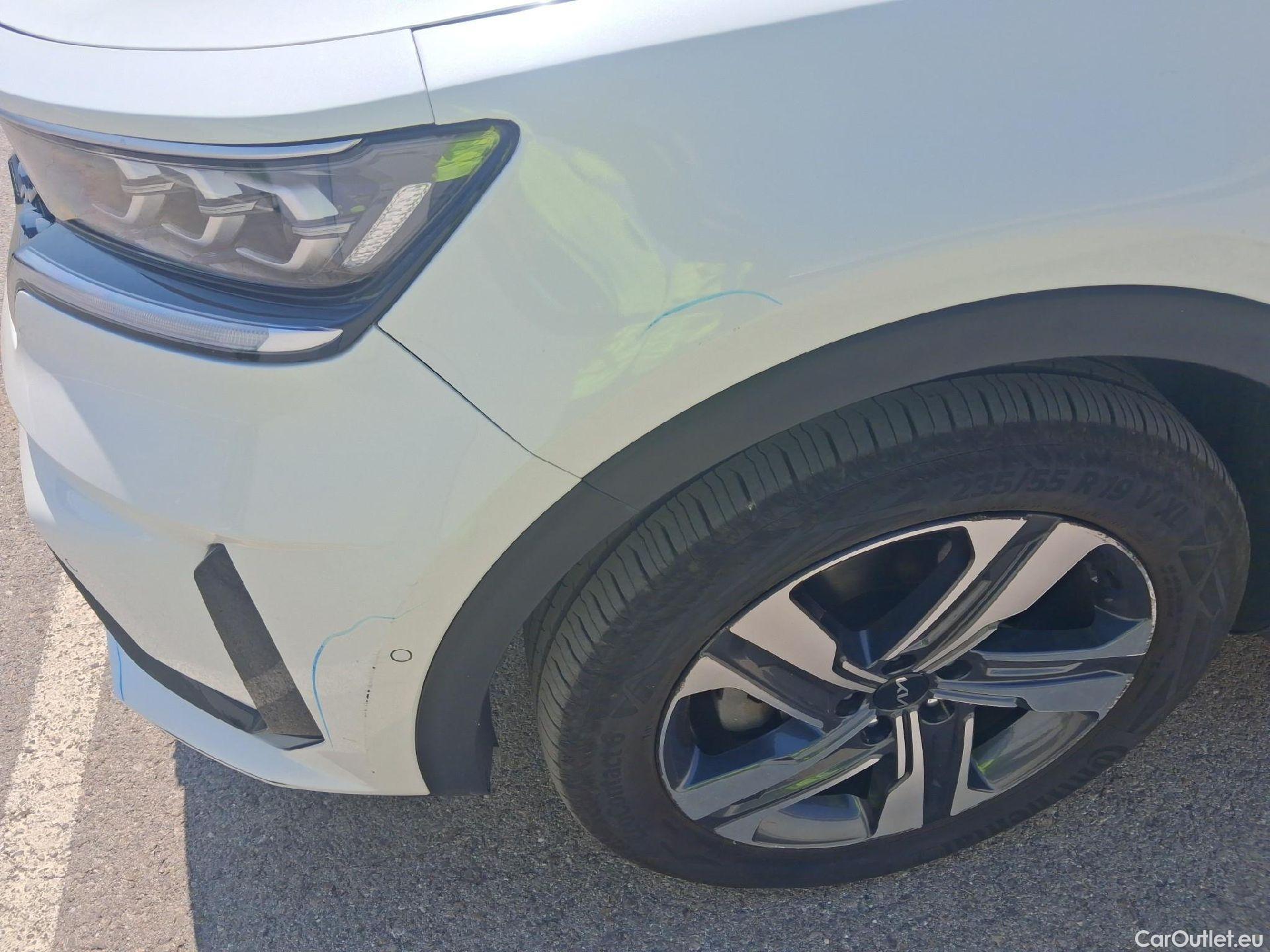  KIA  Sorento KIA  / 2020 / 5P / todoterreno 1.6 T-GDi PHEV Emotion 4x4 7pl P.Luxury #17