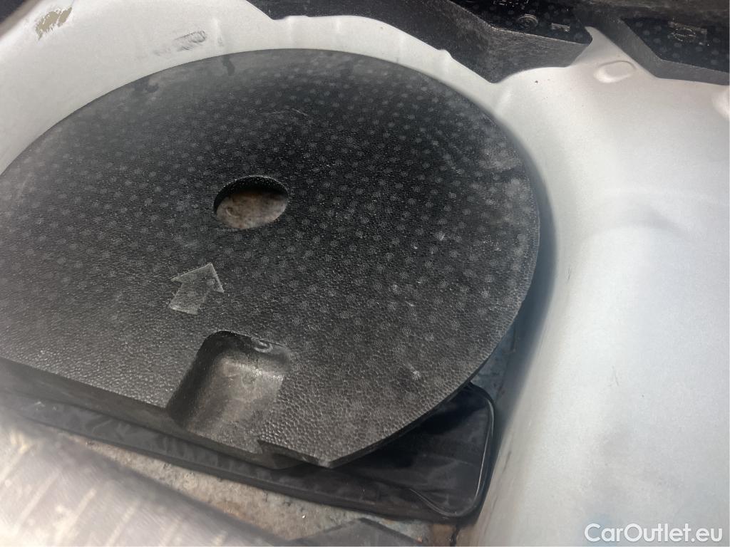  Opel  Corsa OPEL  / 2019 / 5P / berlina con portón 1.2 XEL 55kW (75CV) Edition #8