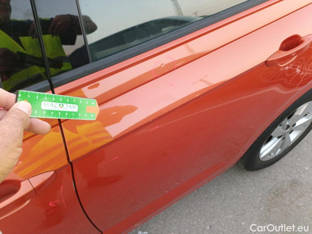  Volkswagen  Polo VOLKSWAGEN  / 2017 / 5P / berlina con portón Advance 1.0 59kW (80CV) #13