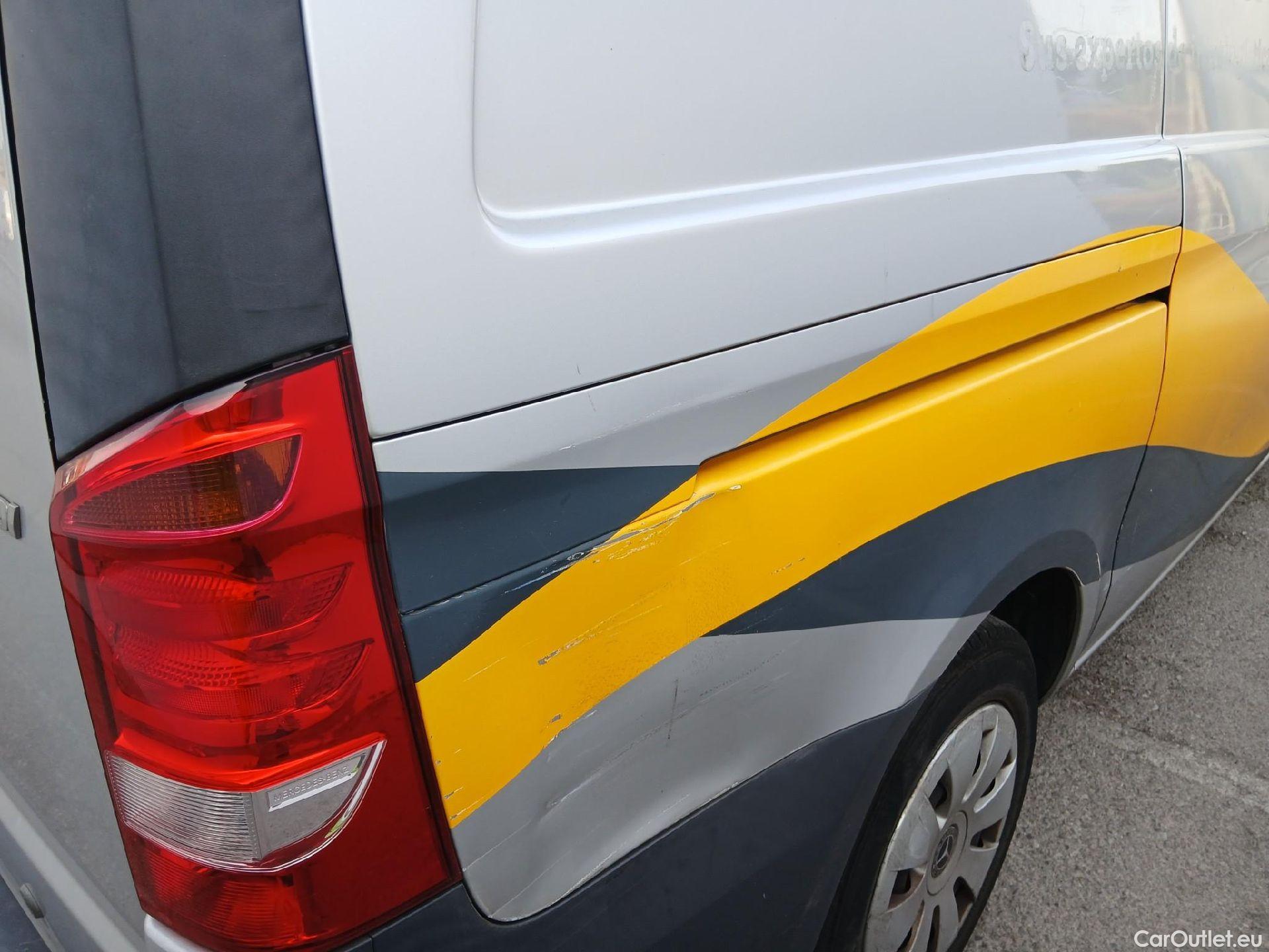  Mercedes  Vito MERCEDES-BENZ  / 2014 / 4P / furgón 111 CDI Larga #25